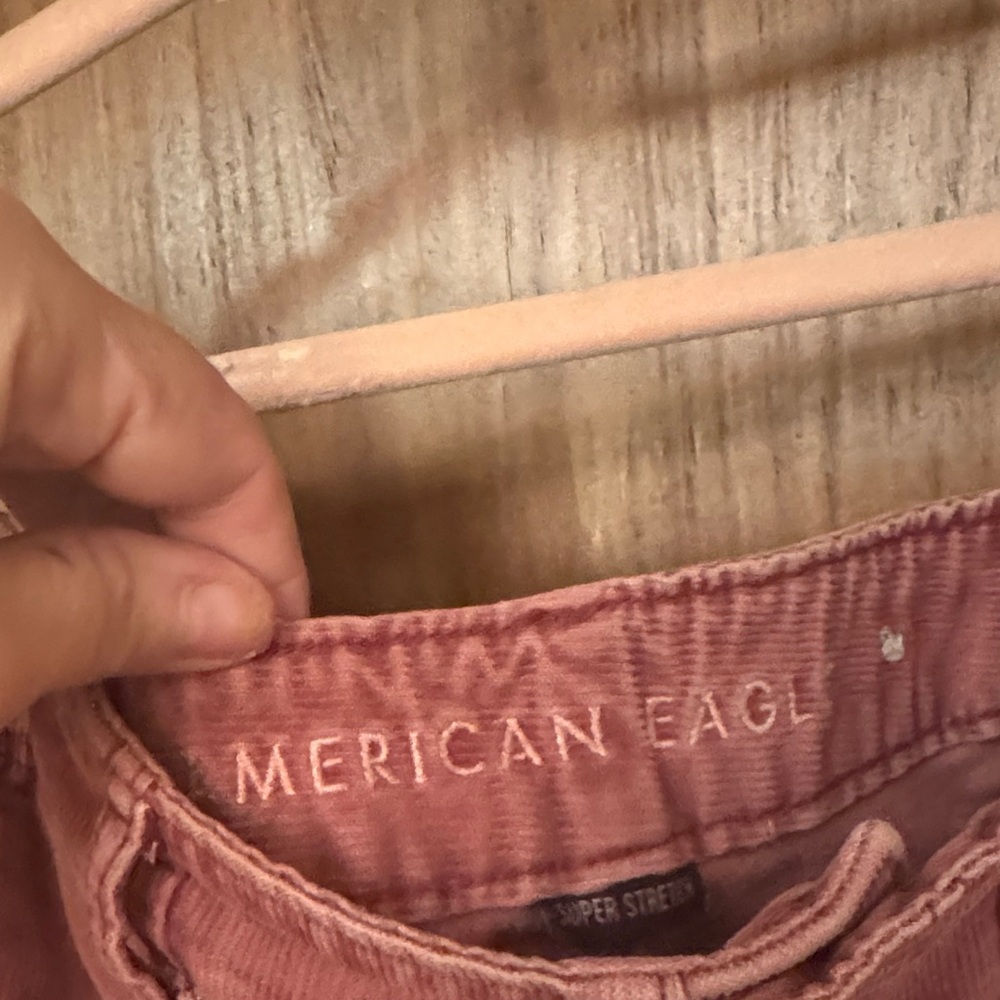 American Eagle Outfitters Pink Mini Skirt - Picture 2 of 6